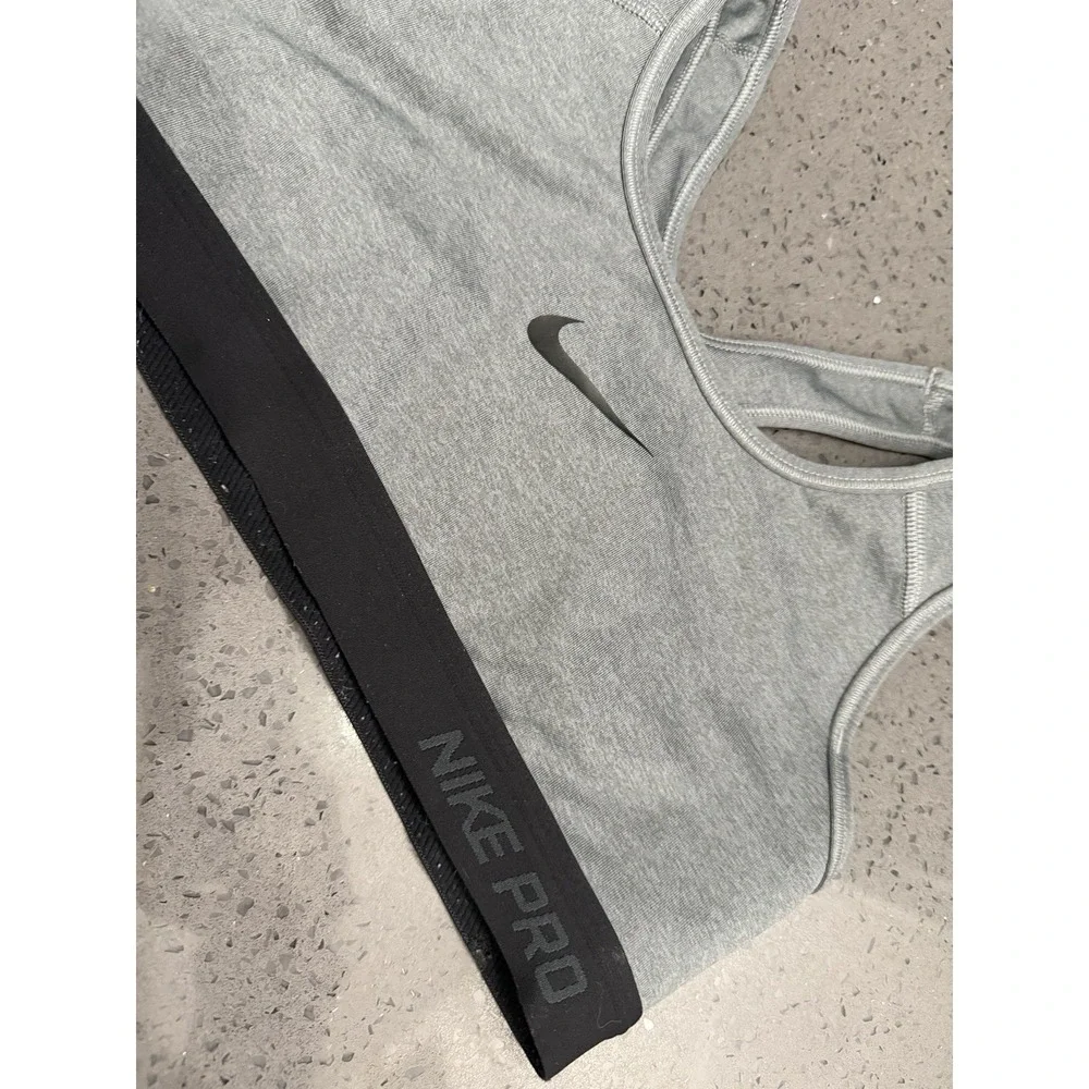 Nike Pro Women Sports Bra Gray Black Dri Fit Racerback Athletic Training Small - Picture 2 of 4